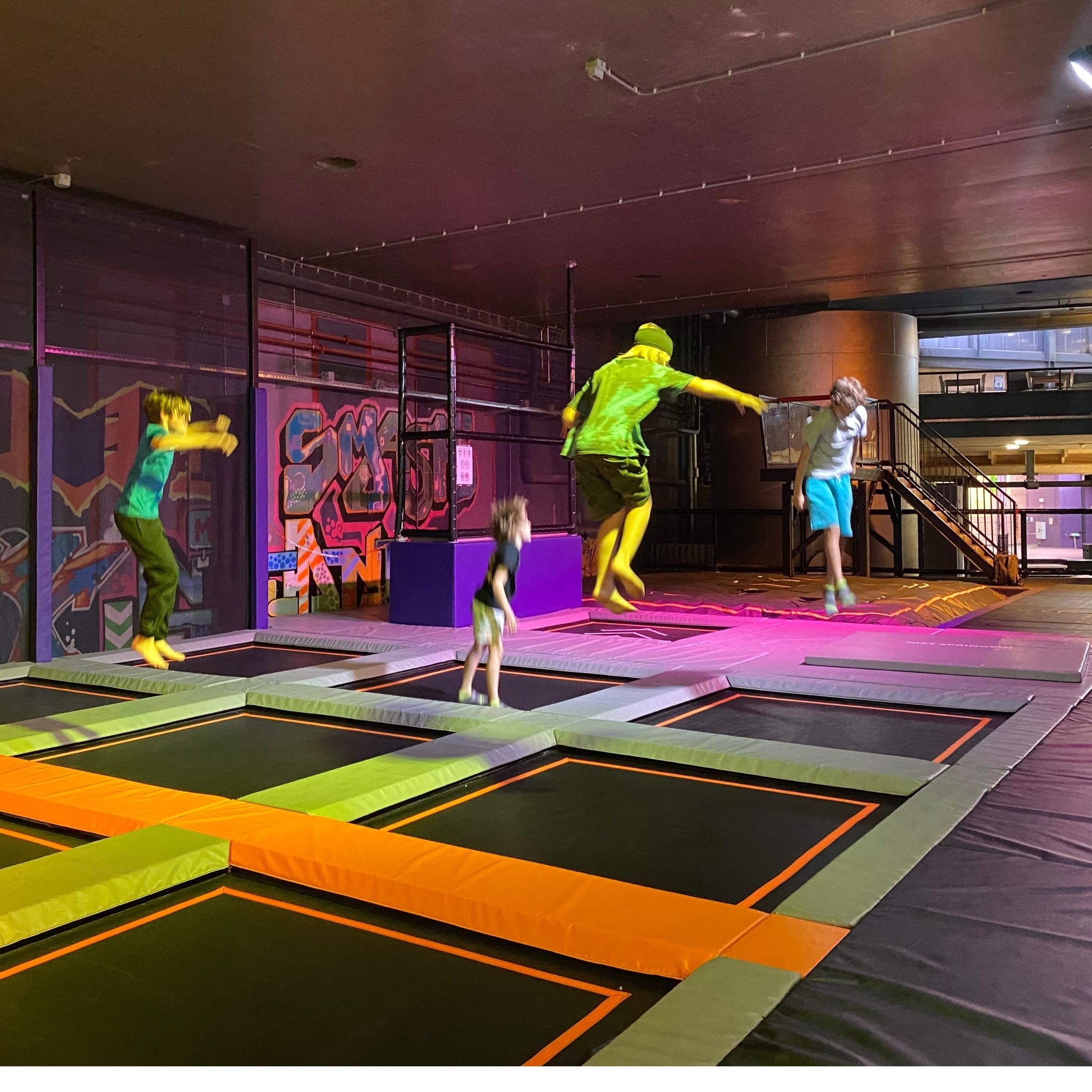 trampoline jump in the vakantie