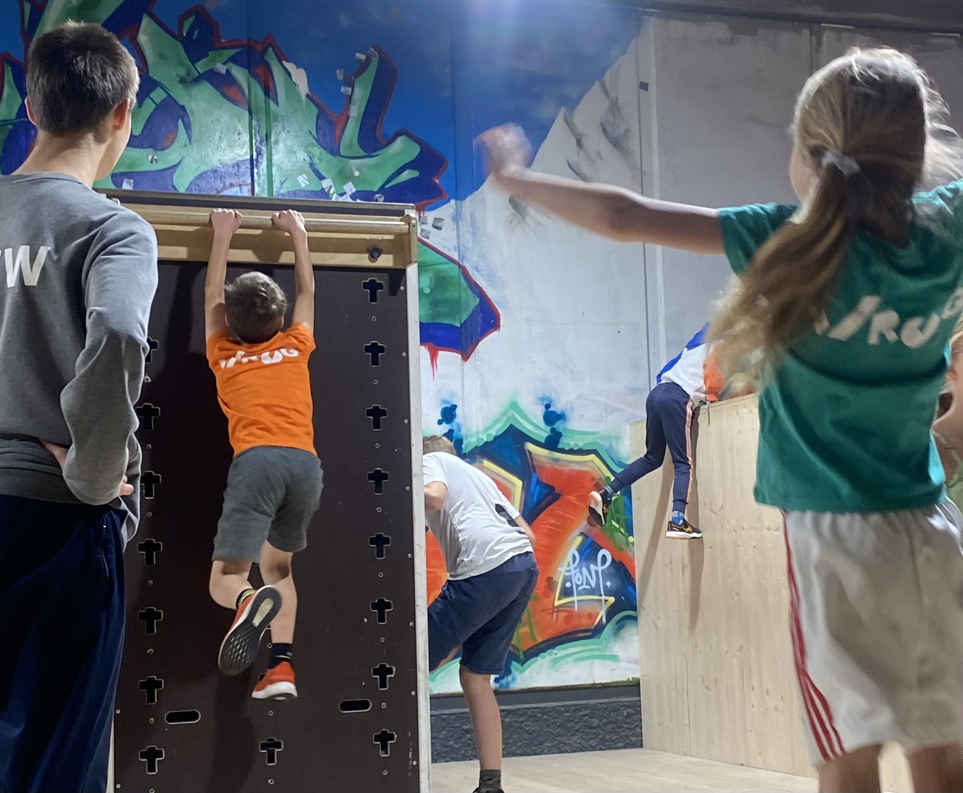trampoline freerun combo feestje bij VROG
